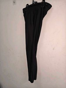 Black Tights For Indoor/ Outdoor Sports Activities