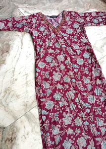 Floral Embroidered Kurta