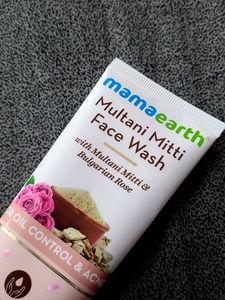 Mamaearth Multani Mitti Face Wash