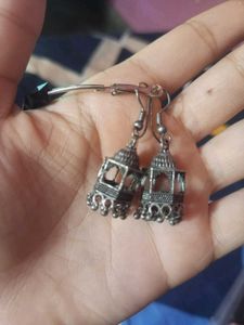 Earring Bundle - 4 Pairs