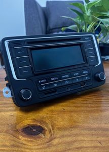 Volkswagen VW Polo/Vento/Ameo Music System