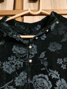 Black Golden Top