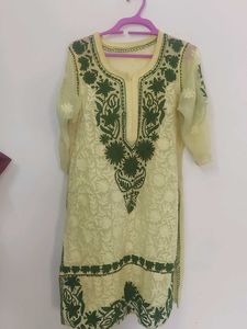 FULL SET CHIKAN KARI KURTA N LEGGING