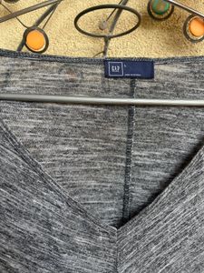 Gray GAP Long Sleeve Top