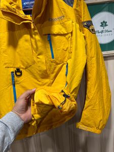 Discovery Expedition Yellow Hooded Jacket