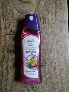 Ayur Herbal Amla Shikakai Shampoo