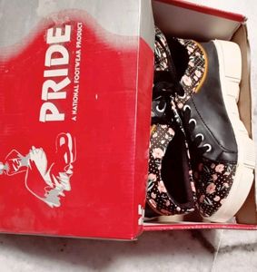 Girls Stylish Shoes