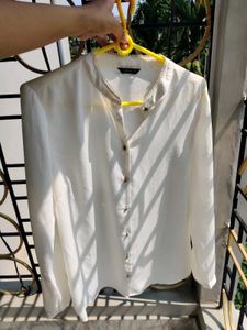 Offwhite Shirt With Metal Button