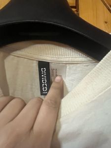 H&amp;M Crop Tshirt