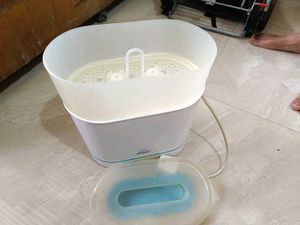 Electric Baby Bottle Sterilizer