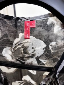 Floral Print Top - Black