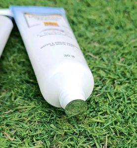 Neutrogena Combo Of Face Cleanser &amp; Sunscreen