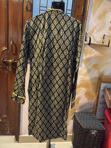 Manyavar Original Men’s Kurta
