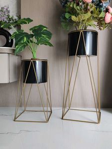 Stylish Plant Stand