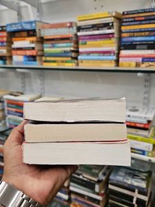 Chitra Banerjee Divakaruni collection books
