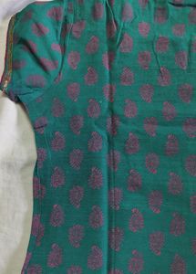 Brand- Trishaa , Size- Small