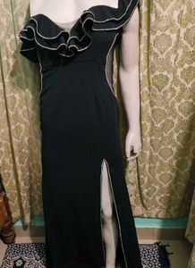 Elegant Black Maxi Dress