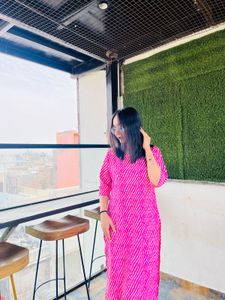 Pink &amp; White Striped Kurti