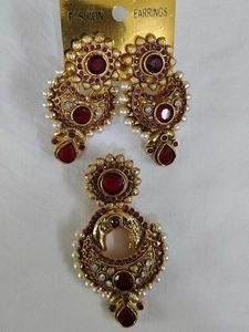 Earings And Locket(Pendant)