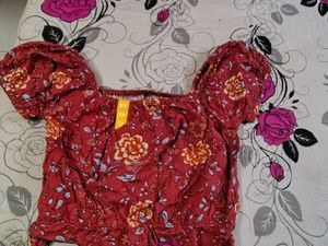 New Unused Crop Top