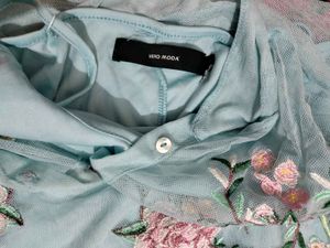 Vero ModaVero Moda Sterling Blue Embroidered Tunic