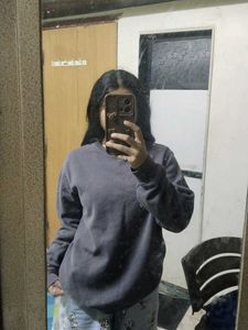 Comfy Grey Sweatshirt