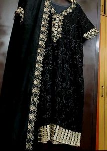 Black Golden Work Suit Salwar With Dupatta 42 Bust