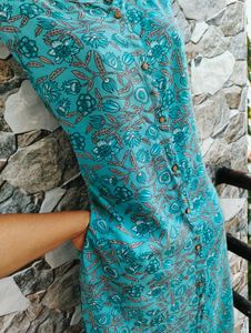 🎀Floral Printed Sleevless Kurti