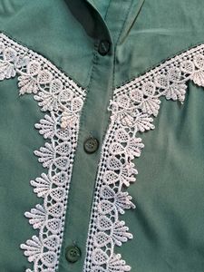 Elegant Green Kurti With Lace In Size XL