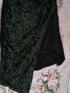 new WOT.,..Sparkly Black Party Dress