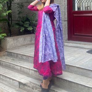 Elegant Pink Kurta Set