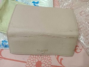 ON SALE! Oriflame Wallet New But Multiple Flaw
