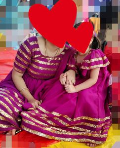 Mom And Daughter Twining Dresses