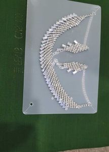 Sparkling Silver Jewelry Set