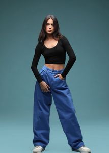 Black Long Sleeve Crop Top