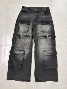 Gray Cargo Jeans🥰 ( no flaw )