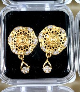 Trending Gold Look Earrings