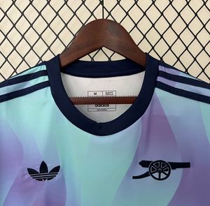 Aresnal 2024-25 third kit