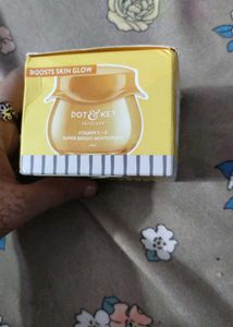 Dot Nd Key Vitamin C E Moisturizer New Seal