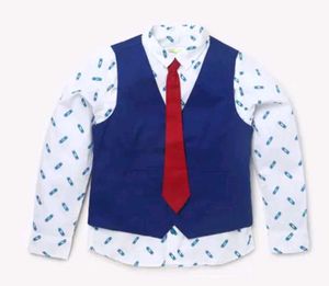 Shirt And Courty