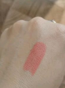 Matte lipstick