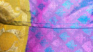 Silk Saree With Beautiful Manga Border🥻