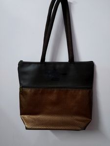 Hand Bag 👜 🎒