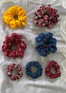 Multicolored Medium (4) And Small (3) Scrunchies