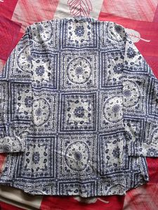 Minimal White and Blue top(beautiful Pattern)