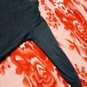 Stylish Black Pullover Sweatshirt