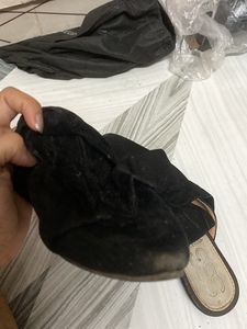 Shoe