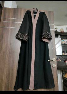 Black &amp; Tan Abaya