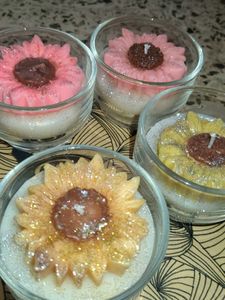 Sunflower Candle (Sented)