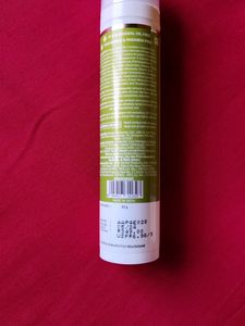 The Derma Co 4% Ceramide Barrier Repair Moisturize